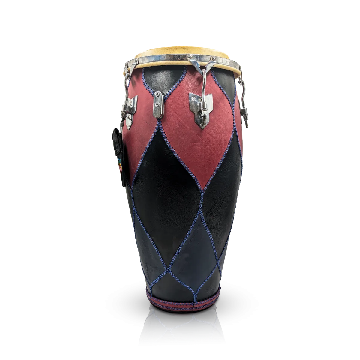 Congas in cuoio fatte a mano